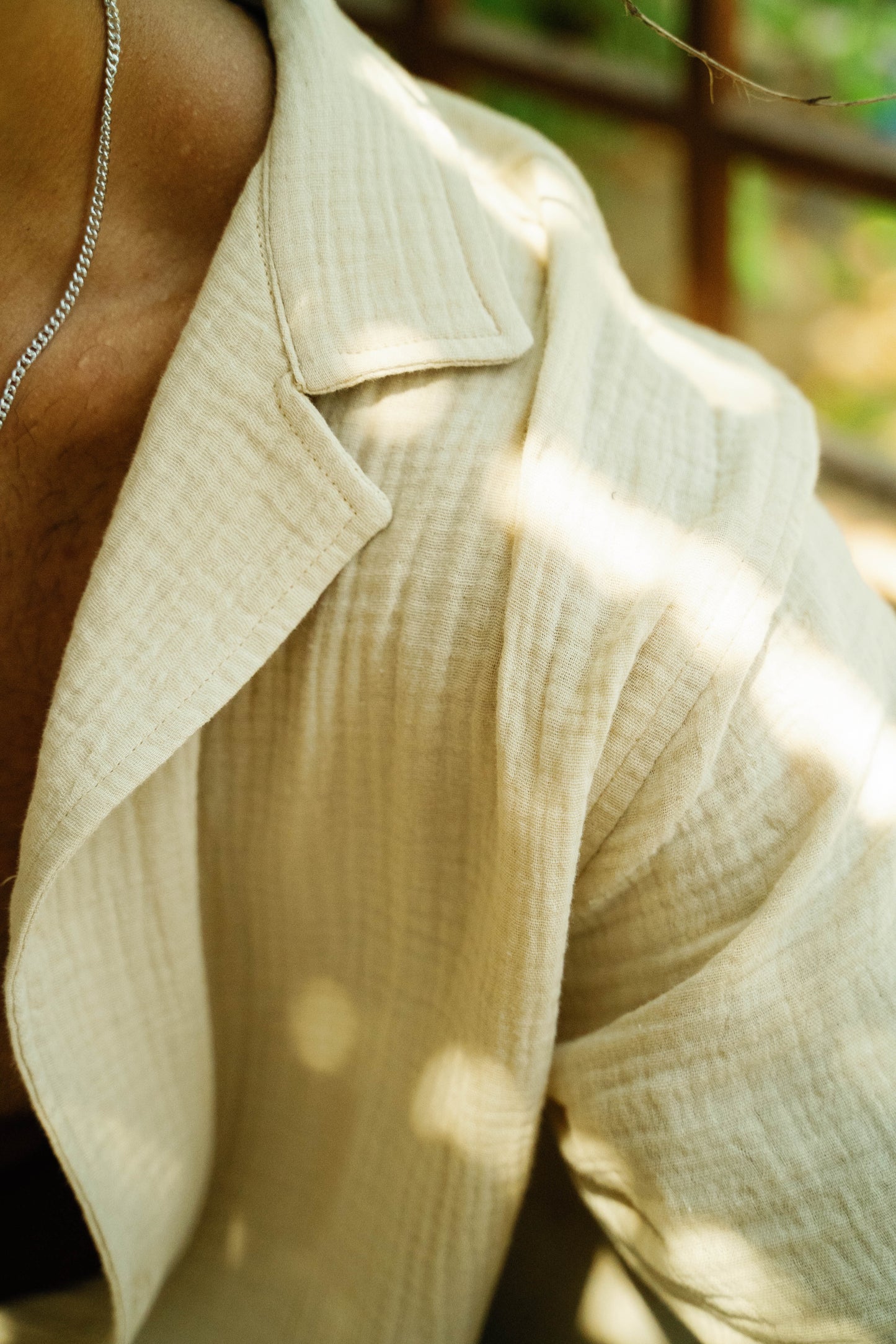 Linen "صَيْفِيّة" Shirt in Beige